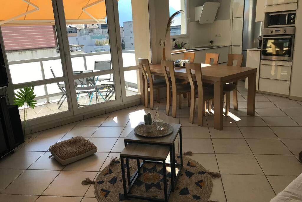 Le Cezanne - Centre Ville, Balcon, Garage آنسي المظهر الخارجي الصورة